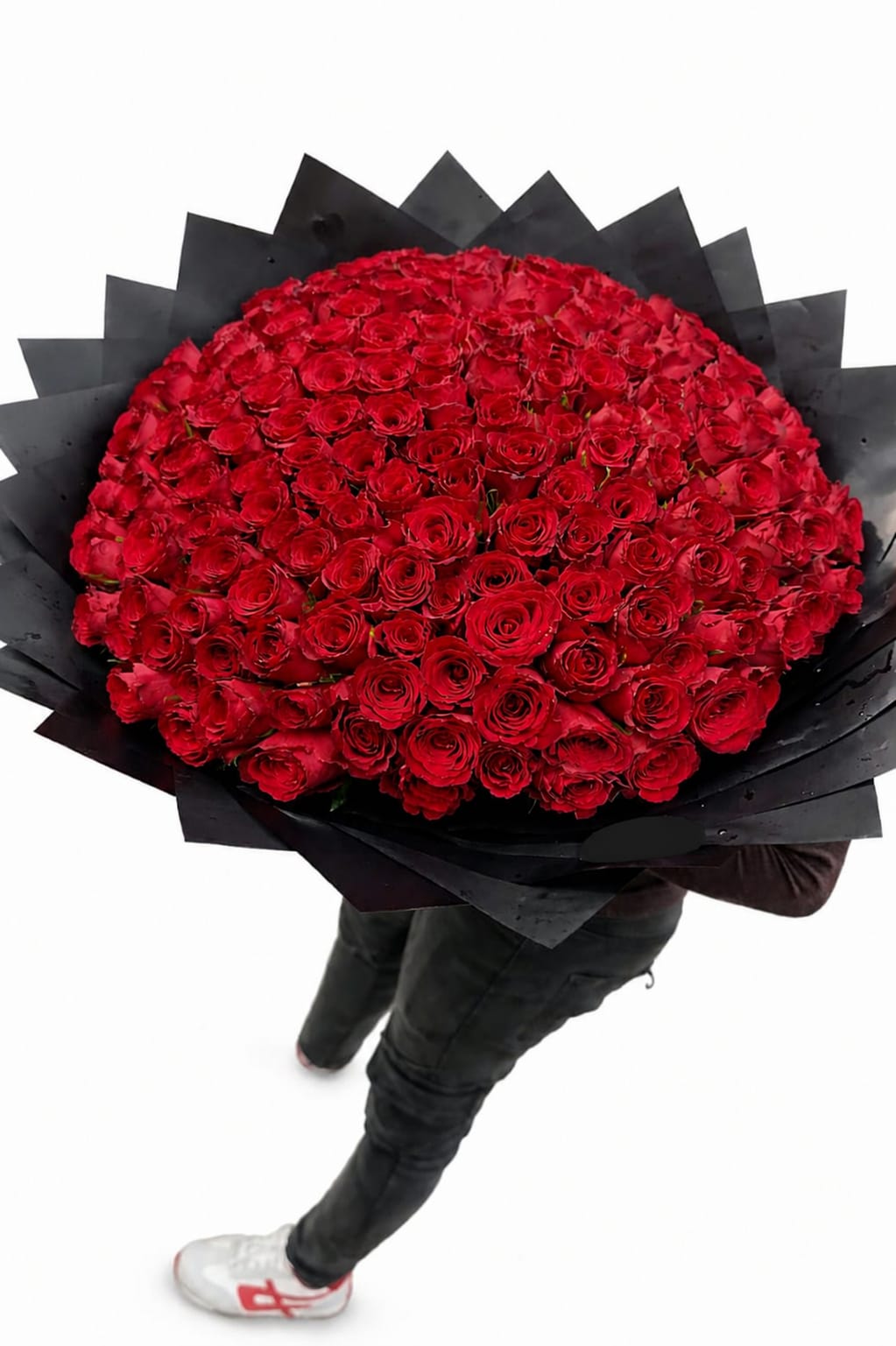 100 Premium Red Roses Luxury Bouquet in Black Wrap
